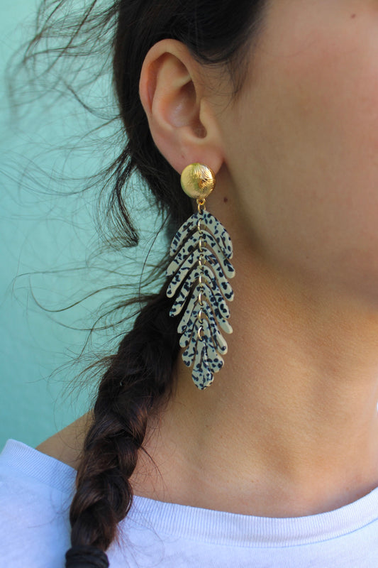 Boucles d'oreilles ACE - Feuille mouchetée