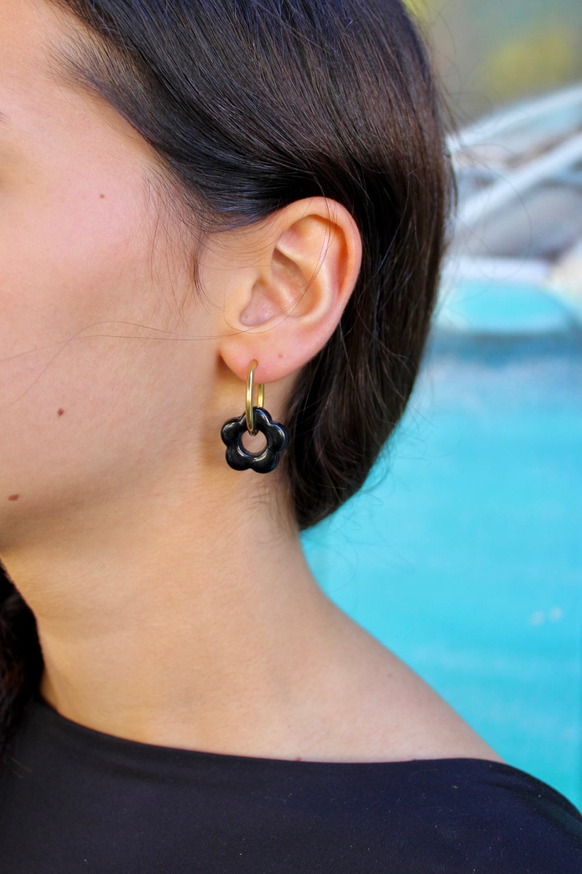 Boucles d'oreilles Flora - Noire