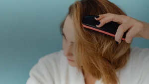 Mes cheveux ne poussent plus : pousse ou casse ?